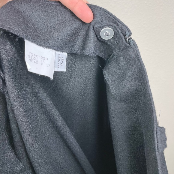 VTG Pendleton Women's 14 100% Virgin Wool Black Midi Skirt High Rise Gothic Knit - Picture 15 of 15